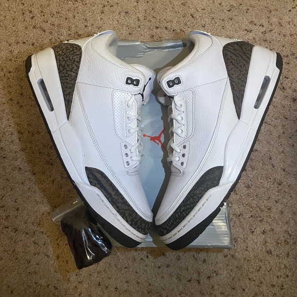 Air Jordan 3 retro mocha 2018 size 12 - Picture 2 of 13